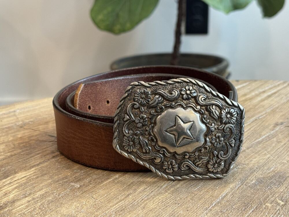 Women’s Manzoor Brown Leather Belt Silver Buckle Floral 36 Medium Western